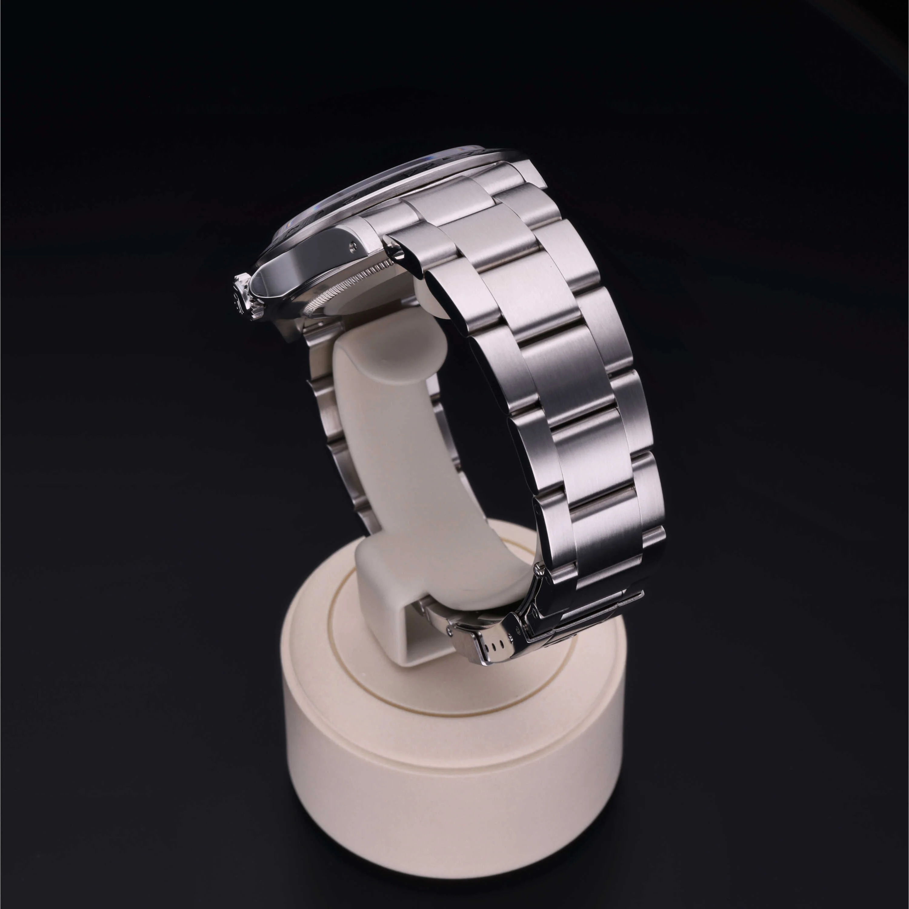 Oyster Perpetual Explorer II - Image 21