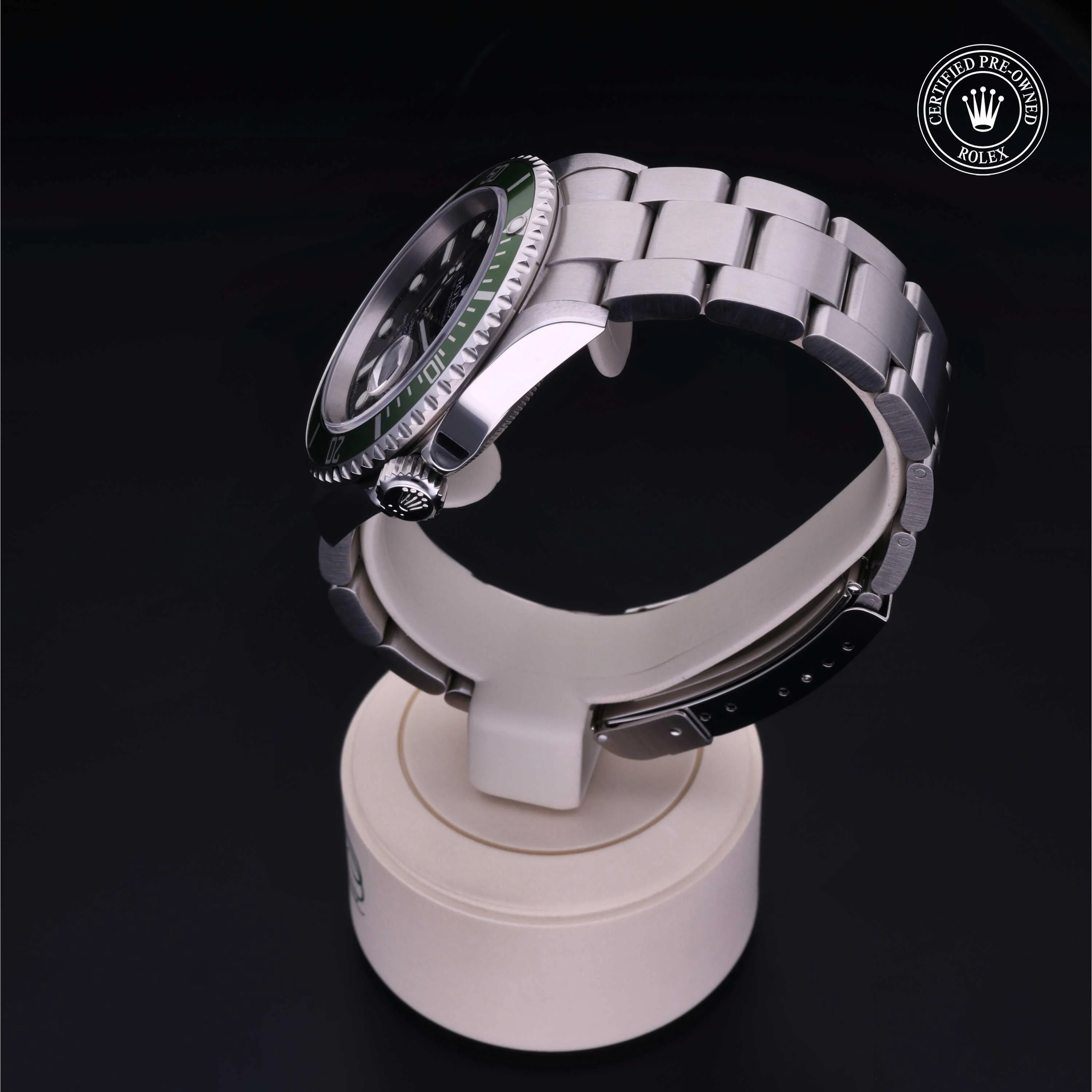 Oyster Perpetual  Submariner Date - Image 16