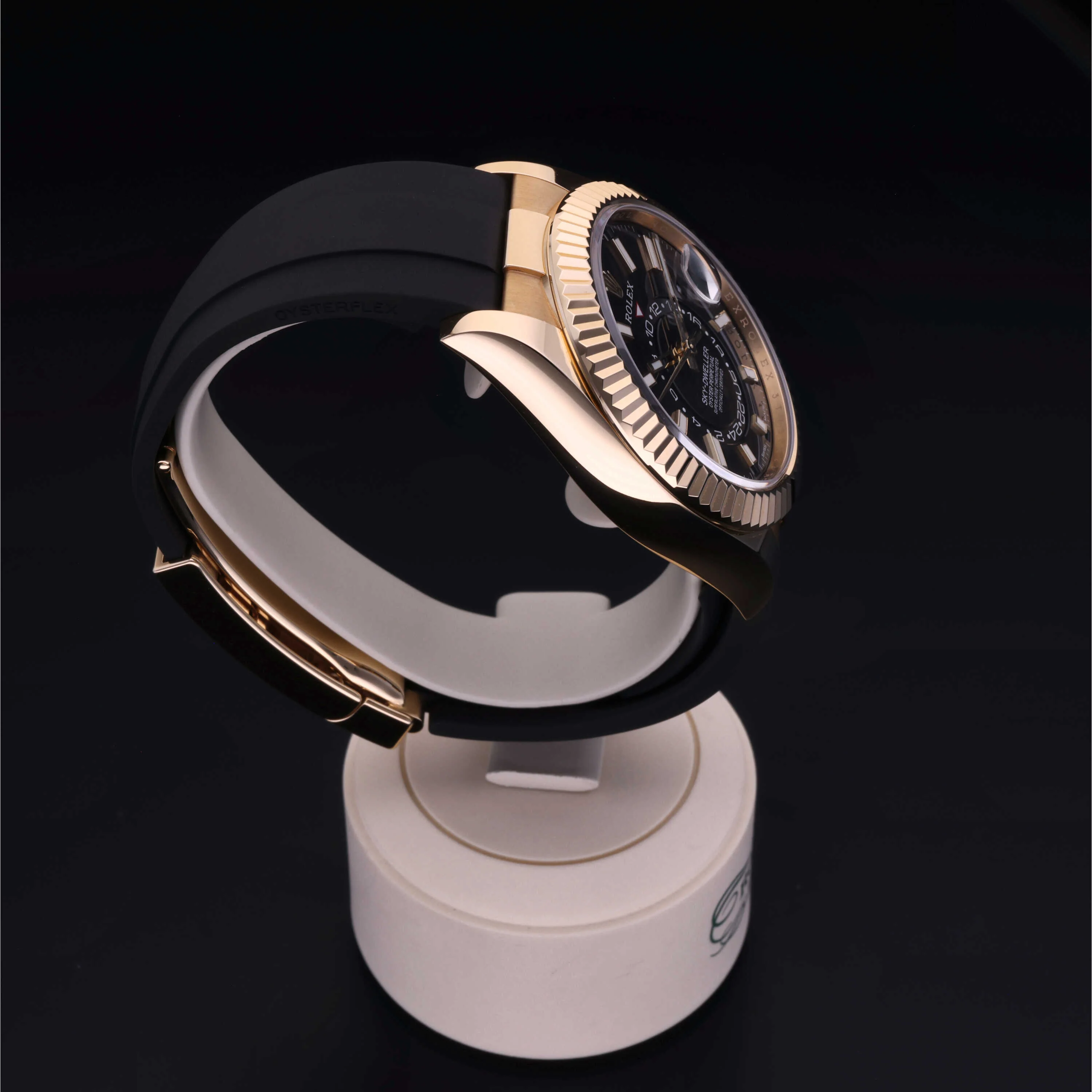 Sky-Dweller - Image 33