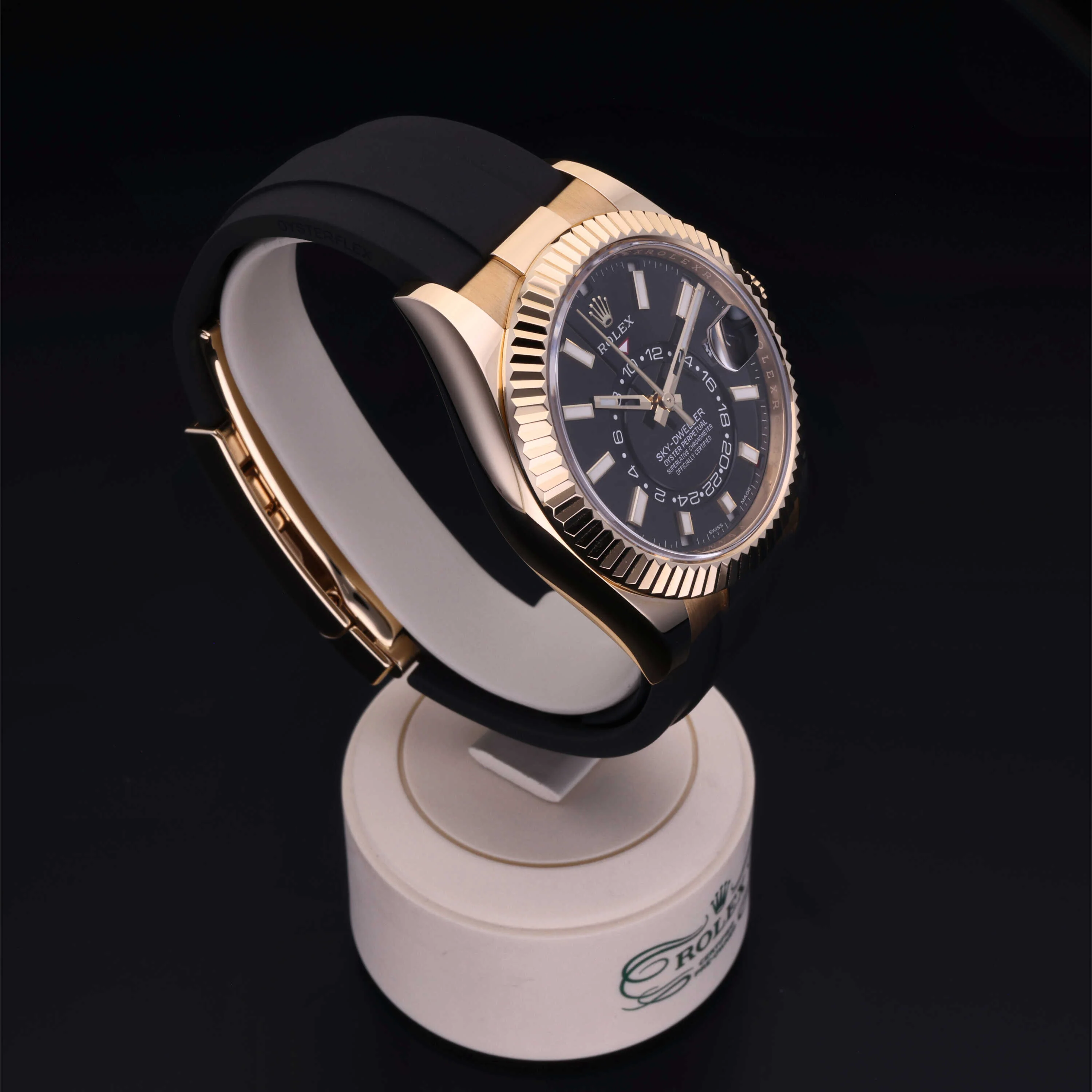 Sky-Dweller - Image 36