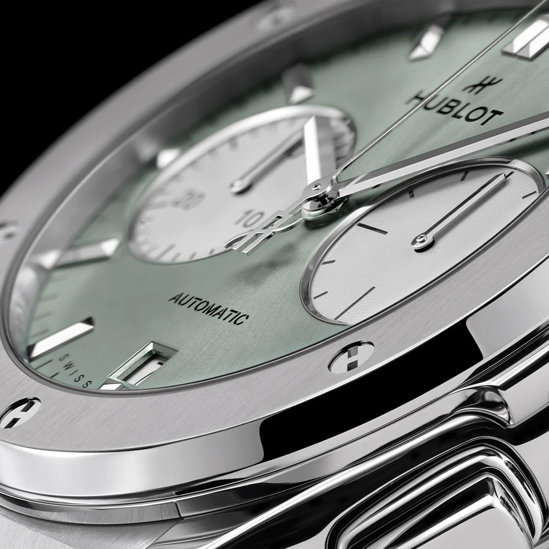 Classic Fusion Chronograph Titanium Sage Green - Image 3