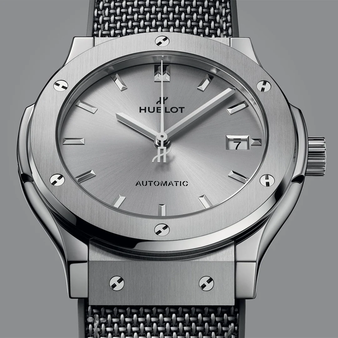 Classic Fusion Essential Grey - Image 2