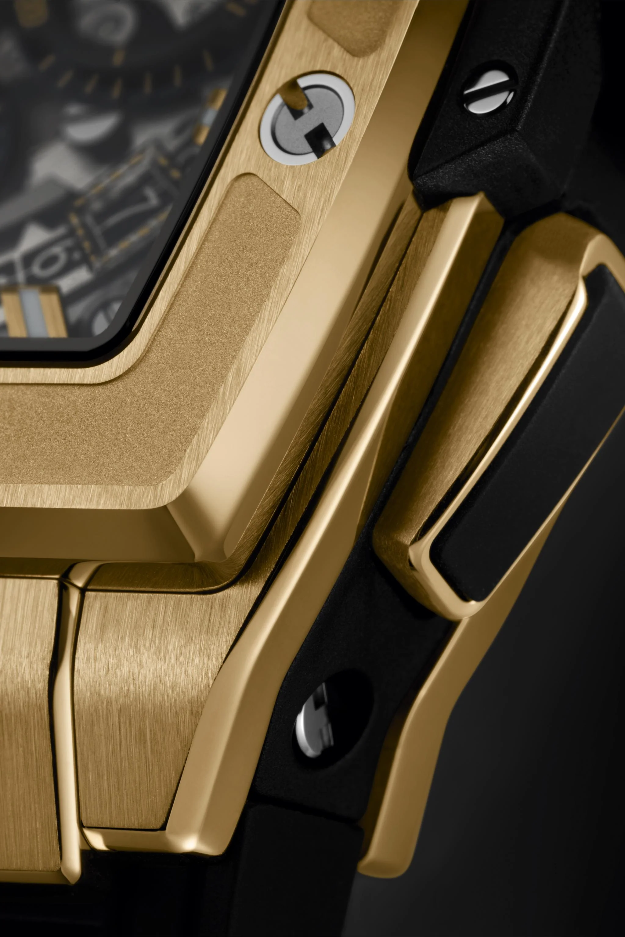 Spirit of Big Bang Yellow Gold - Image 5