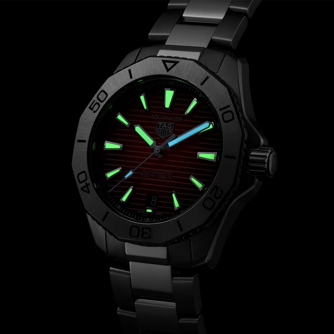 Aquaracer Professional 200 Date - Image 4