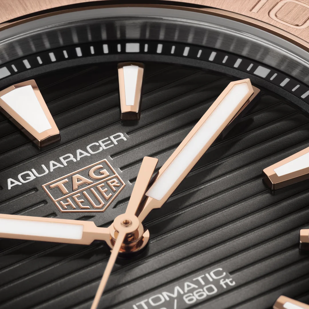 Aquaracer Professional 200 Date - Image 2